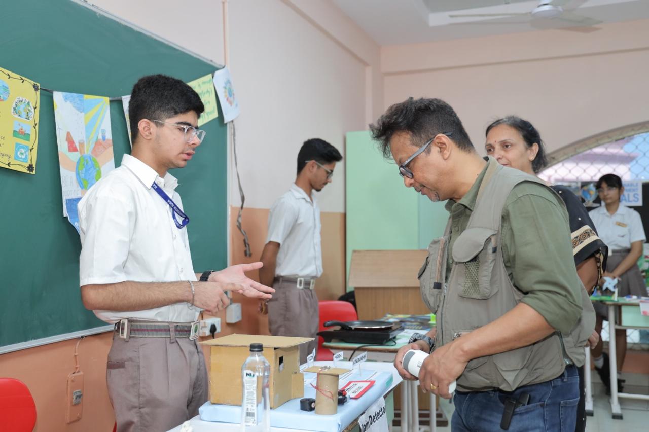 STEAM Spectacle: Fostering Future Innovators 